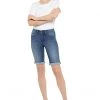 NYDJ Briella Shorts Roll Cuff in Bluewell